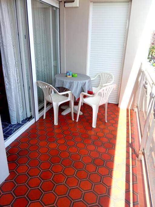Apartamento Grande, La Mar Esta 5 Minutos Andando Denia Eksteriør bilde